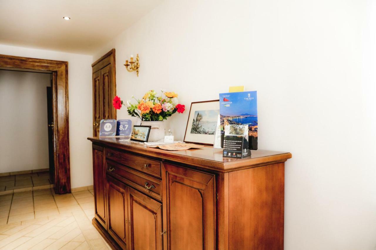 Spicchi Di Sole Bed and Breakfast Napels Buitenkant foto