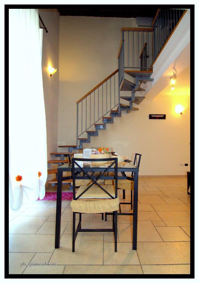 Spicchi Di Sole Bed and Breakfast Napels Buitenkant foto