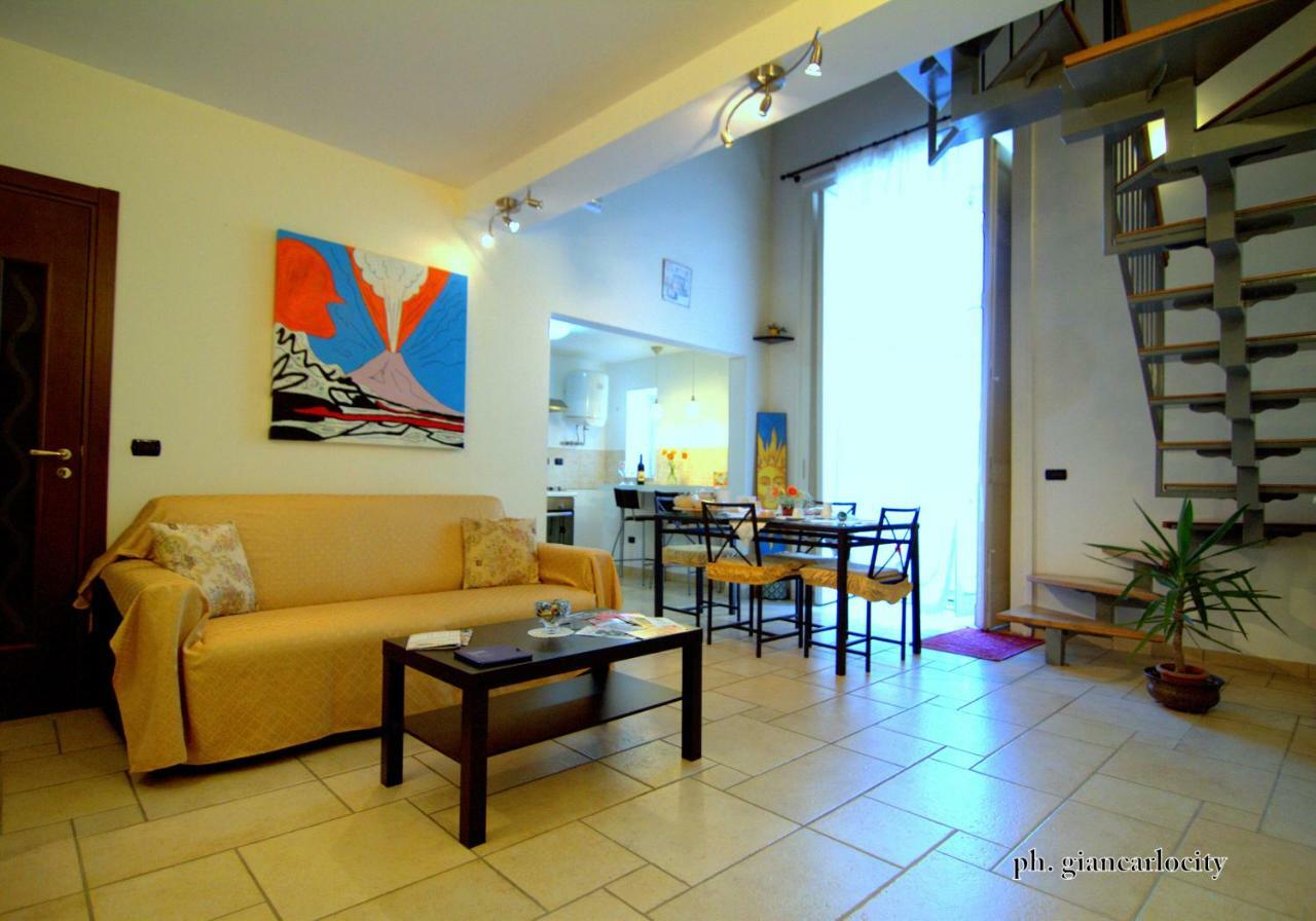 Spicchi Di Sole Bed and Breakfast Napels Buitenkant foto