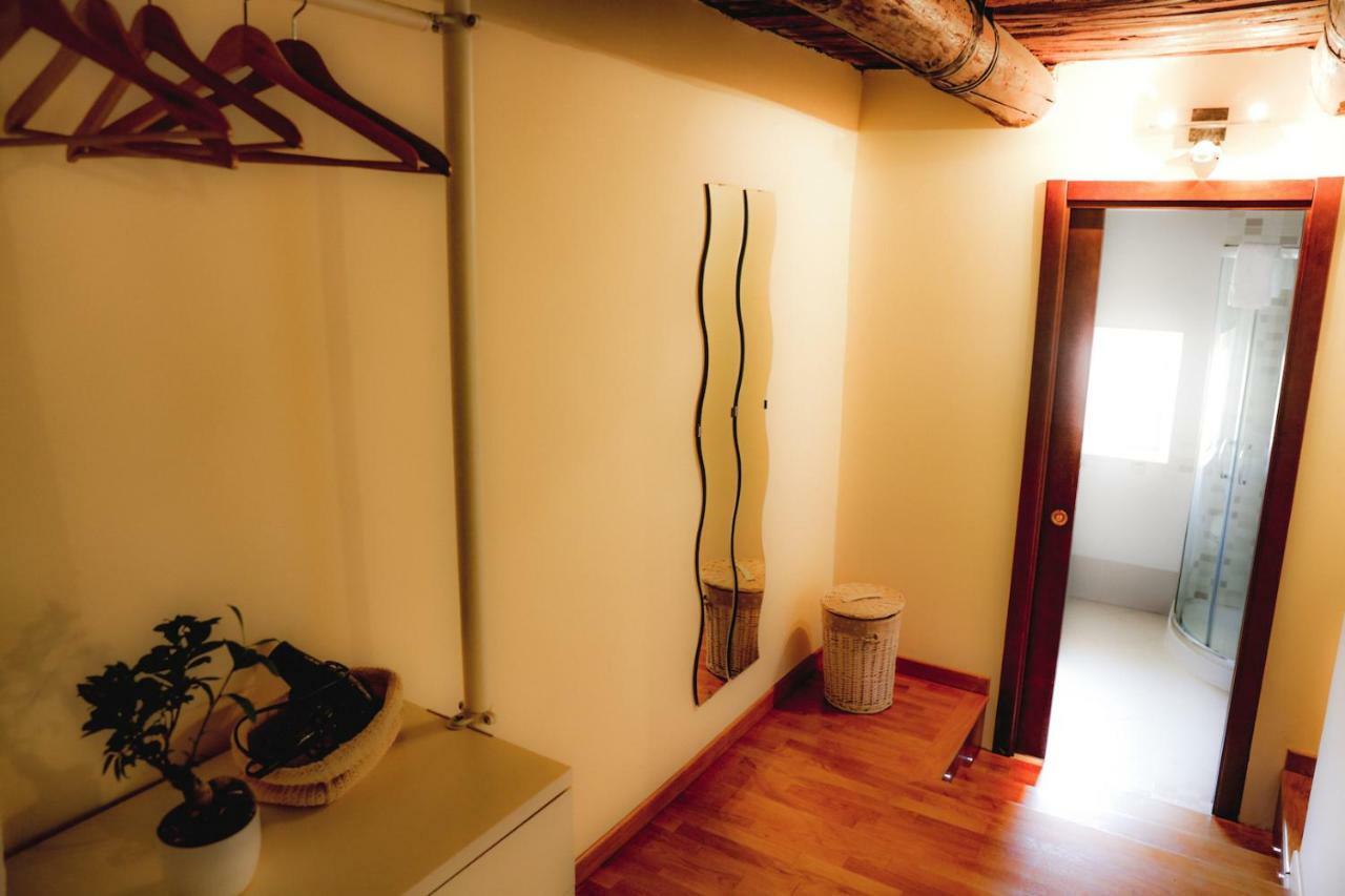 Spicchi Di Sole Bed and Breakfast Napels Buitenkant foto